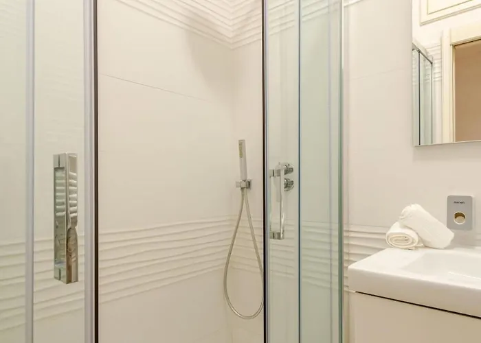 Trevi Fountain La Dolce Apartment